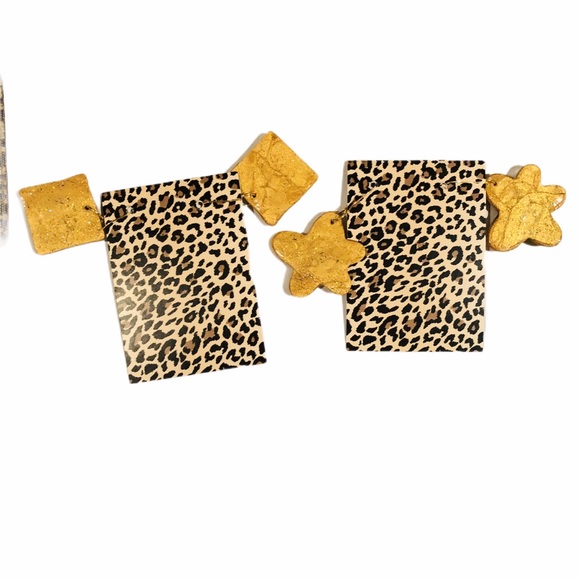 Tiger Frenzy by Jazzy Jewelz Tiger Print Earrings - Picture 2 of 2